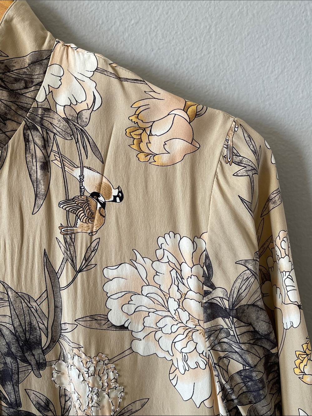 Vintage Silk beaded unlined jacket Beige Floral , Beards Button-Front - Picture 7 of 11